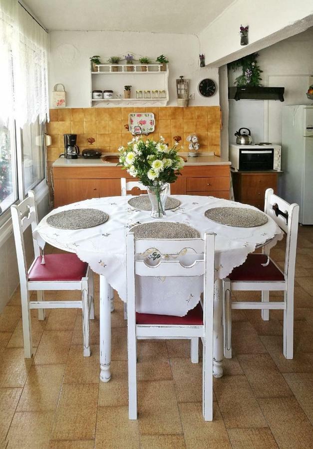شقة Katy'S House Center نيوس مارماراس المظهر الخارجي الصورة
